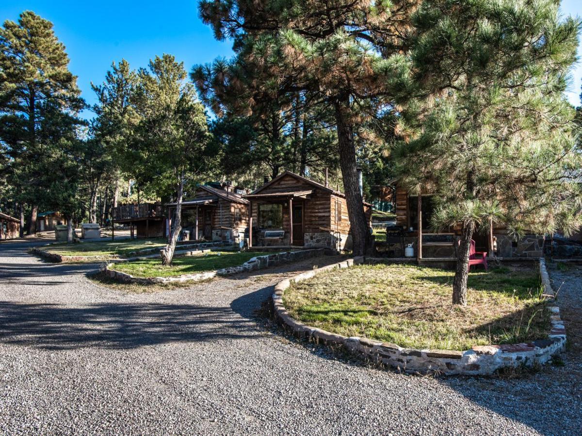 Apache Village Cabinette 13, Queen Bed, Midtown, Sleeps 2 Ruidoso Exterior foto