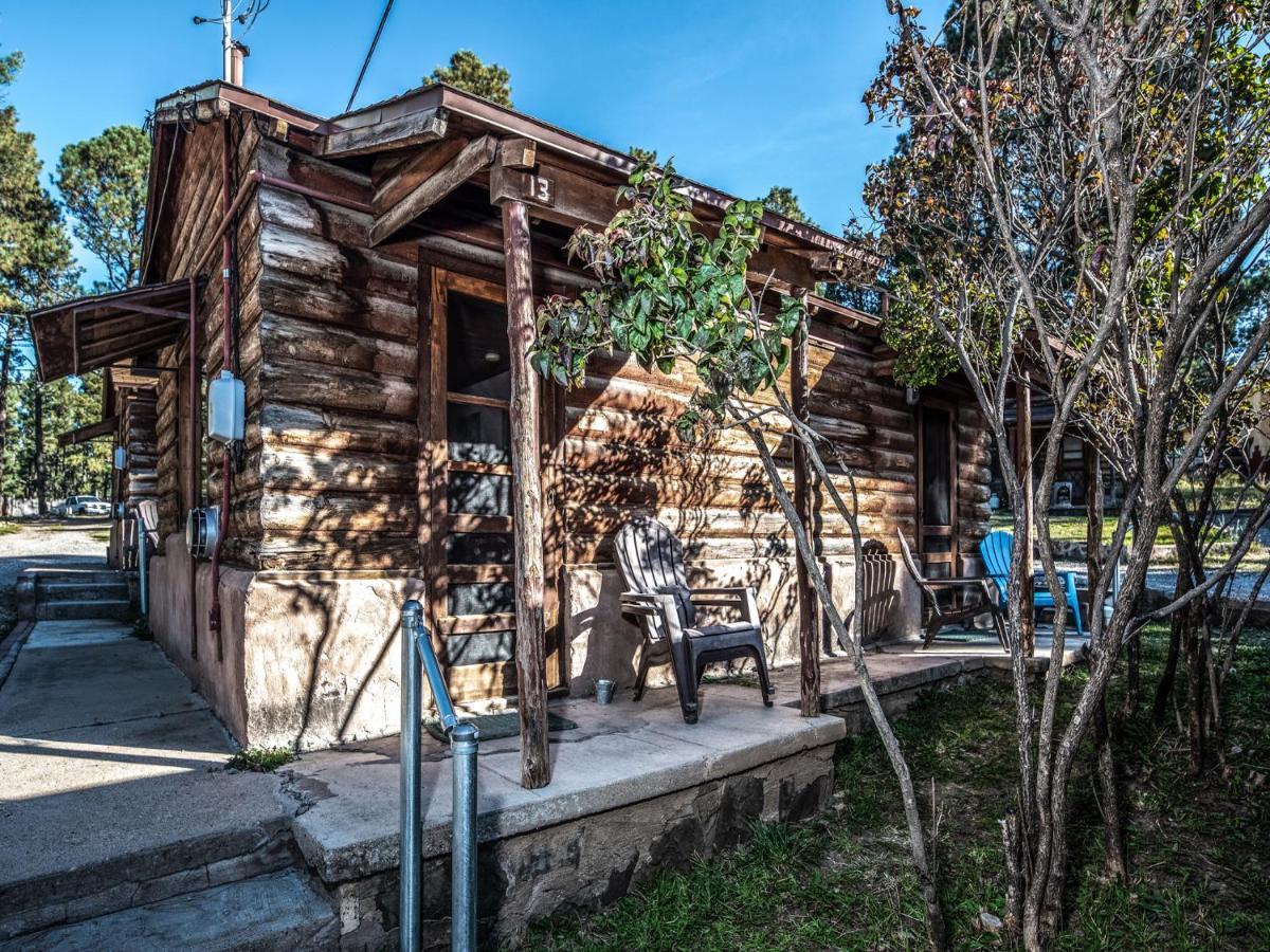 Apache Village Cabinette 13, Queen Bed, Midtown, Sleeps 2 Ruidoso Exterior foto