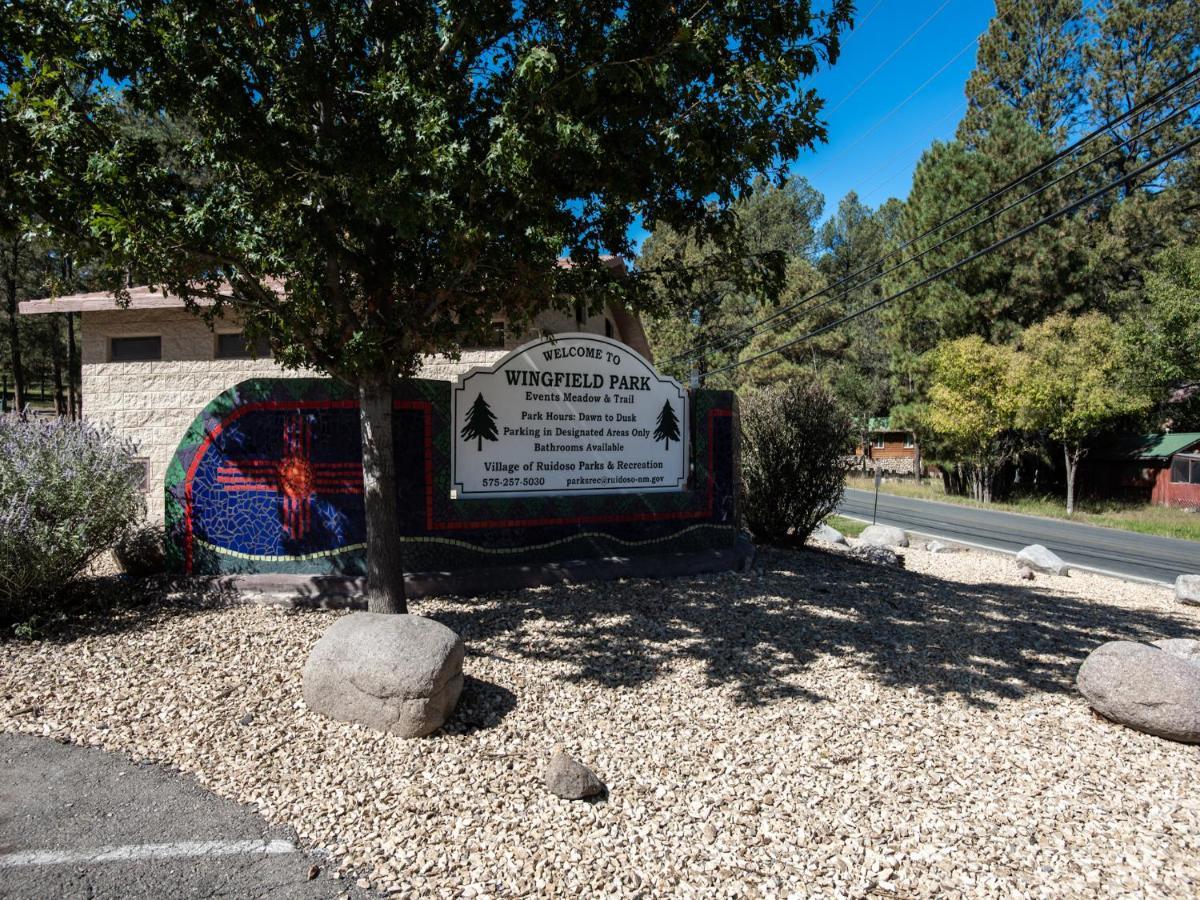 Apache Village Cabinette 13, Queen Bed, Midtown, Sleeps 2 Ruidoso Exterior foto